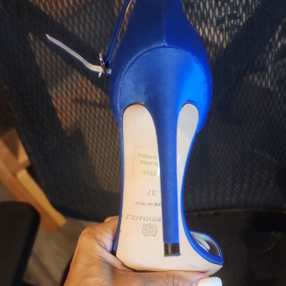 Bruno Magli Blue Stiletto Heels with Ankle Strap (Was The Display) Size 37 - Picture 6 of 7